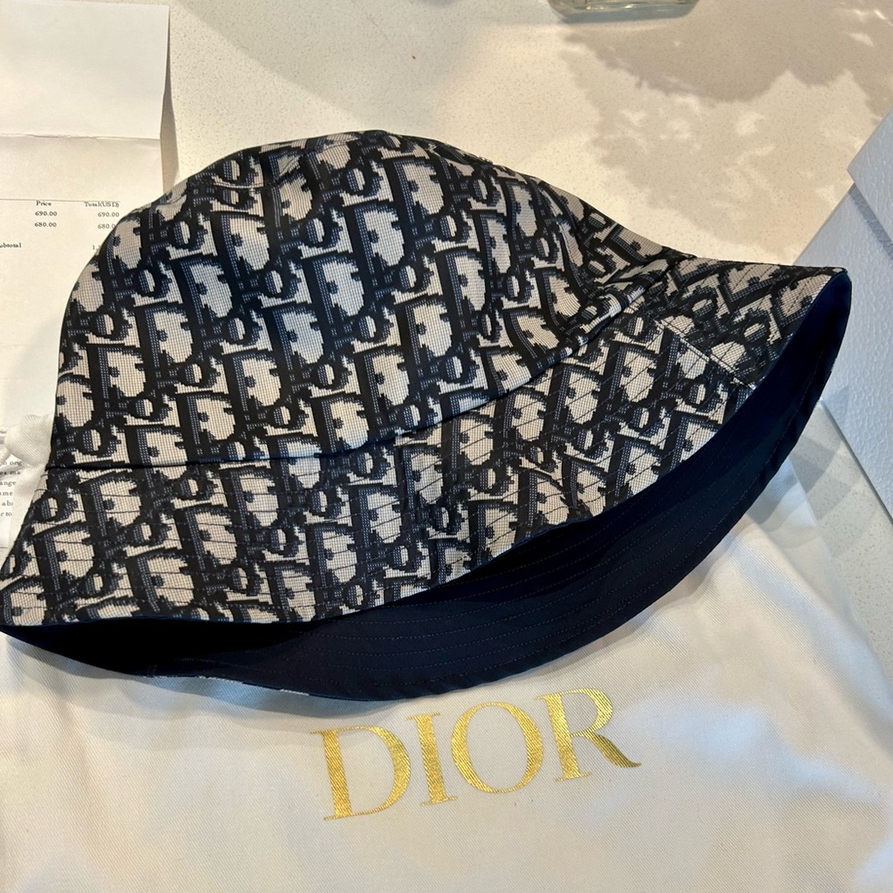 Dior Bucket hat